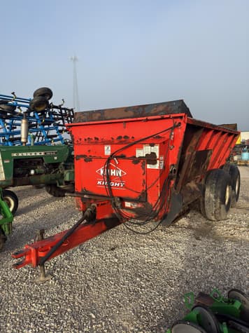 Main image Kuhn Knight 8124